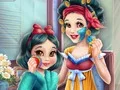 لعبة Snow White Mommy Real Makeover على الانترنت