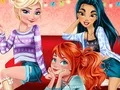 لعبة Princesses Board Games Night على الانترنت