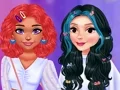 لعبة Influencers Soft vs E-Girl Trends على الانترنت