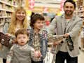 لعبة Family Shopping Jigsaw على الانترنت