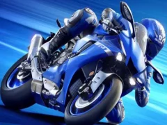 لعبة Desert Racer Motorbike على الانترنت