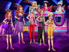 لعبة Dress Up Competition على الانترنت