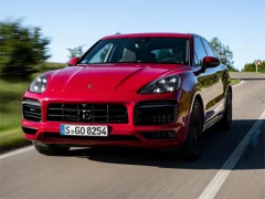 لعبة 2020 Porsche Cayenne GTS Puzzle على الانترنت
