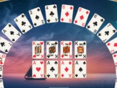 لعبة Crescent Solitaire على الانترنت