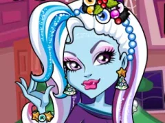 لعبة Monster High Christmas Party على الانترنت