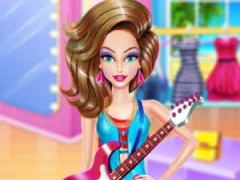 لعبة Geek Fashion Girl على الانترنت