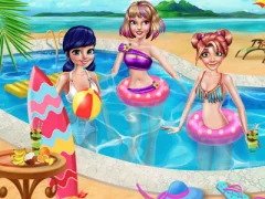 لعبة Princesses Summer Vacation على الانترنت