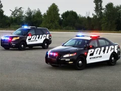 لعبة Police Cars Puzzle على الانترنت