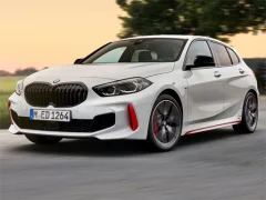 لعبة BMW 128ti 2021 Slide على الانترنت