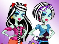 لعبة Monster High Dress Up على الانترنت