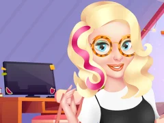 لعبة Beauty Blogger على الانترنت