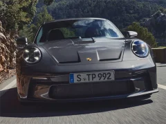 لعبة Porsche 911 GT3 Touring Slide على الانترنت