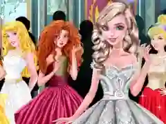لعبة Princesses Magic Ball على الانترنت