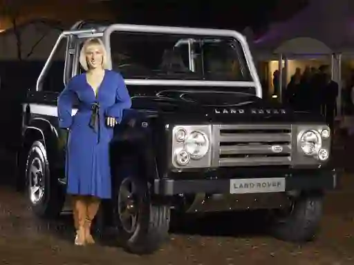 لعبة Land Rover Defender SVX Slide على الانترنت
