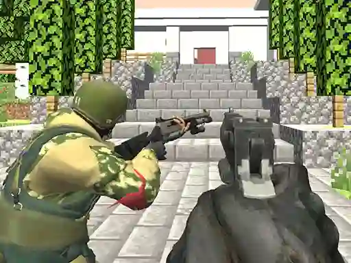 لعبة Blocky siege على الانترنت
