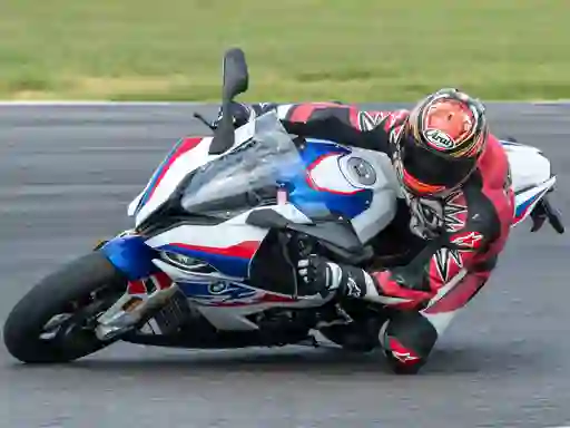 لعبة BMW S1000RR Slide على الانترنت